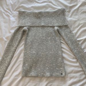 Off the shoulder Hollister sweater